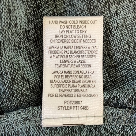 3/$18. 🌼NWT Bobeau knit top twist front size S petite - Picture 7 of 11